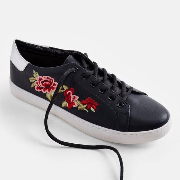 ❣️SALE NWB! Embroidered Vegan Leather Sneakers - Picture 5 of 6